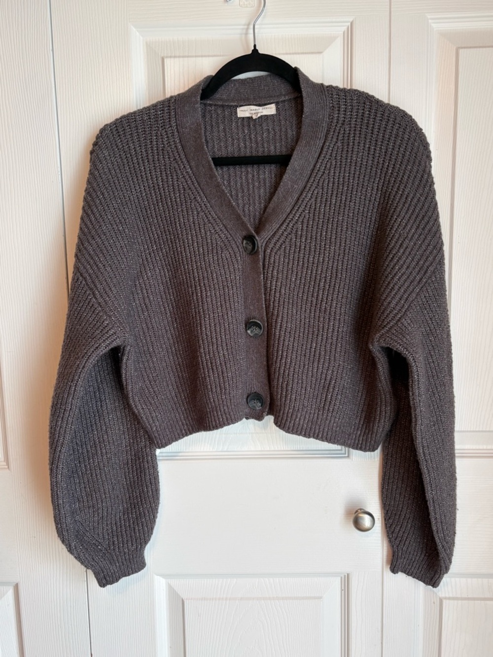 Truly Madly Deeply Cropped Cardigan Chunky Knit Button Cozy Boho Sweater XS